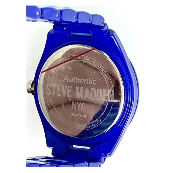 Steve Madden Watch Womens Blue Analog Quartz Round Face Bracelet Style Fashion A - Picture 3 of 9
